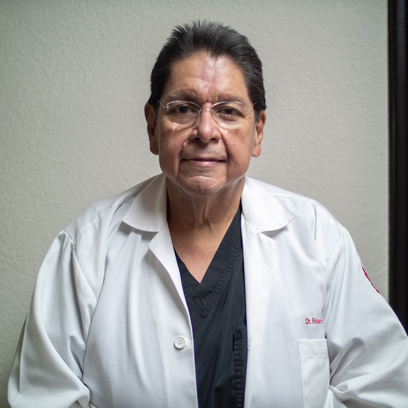Dr. Roberto Gomez Andalon