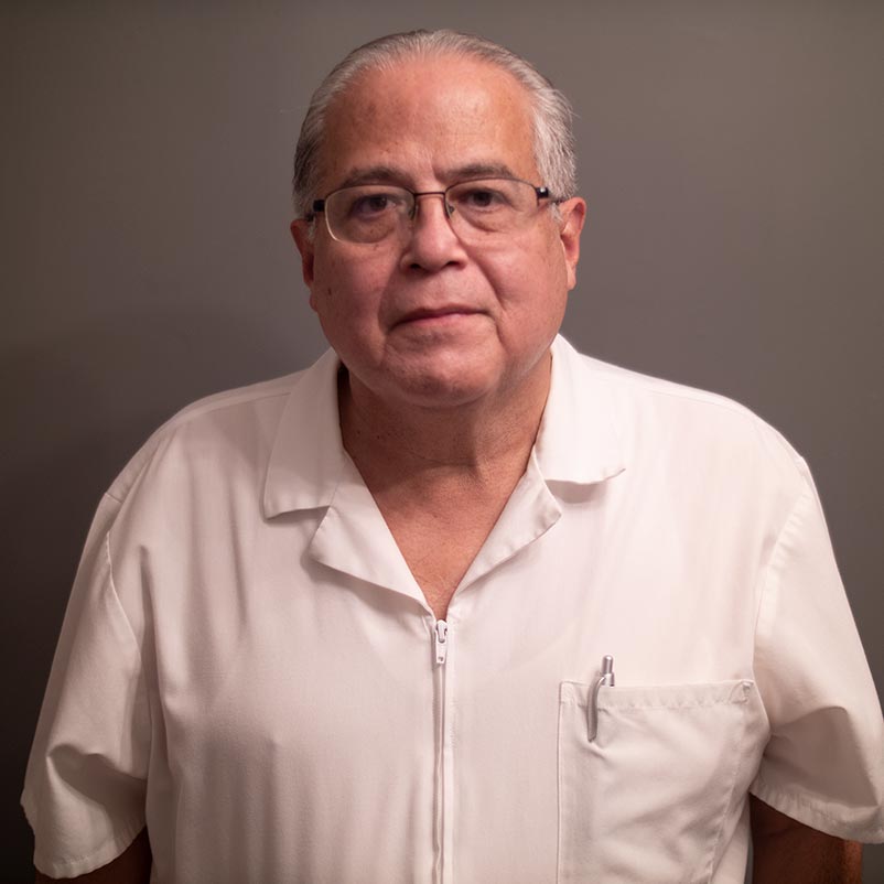 Dr. Felipe Chong Menchaca