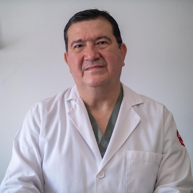Dr. Rogelio González Flores